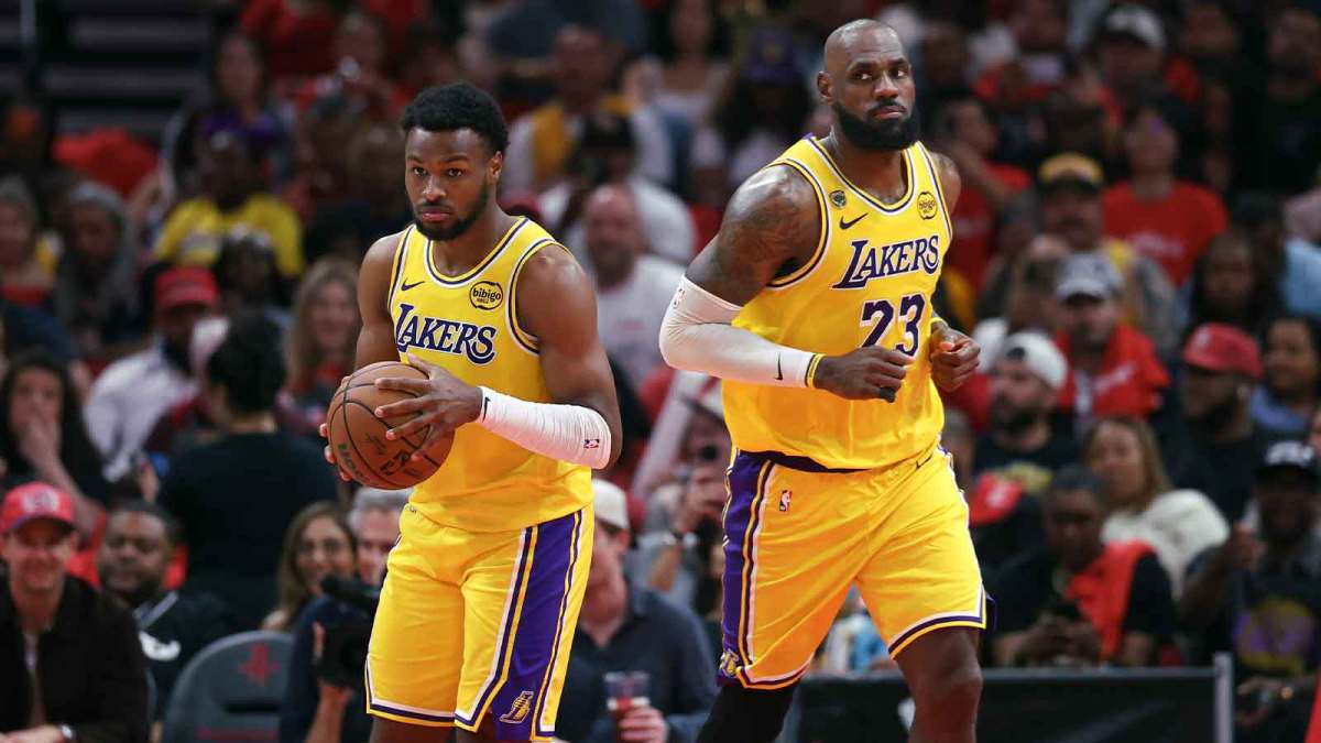 ESPN记者：湖人队内部人士暗示詹姆斯父子可能一起转投新球队